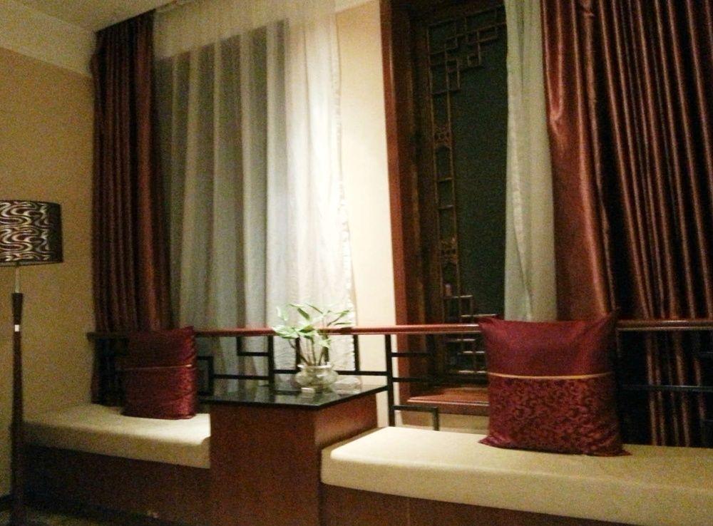 Hongyadong Hotel Чунцин Экстерьер фото