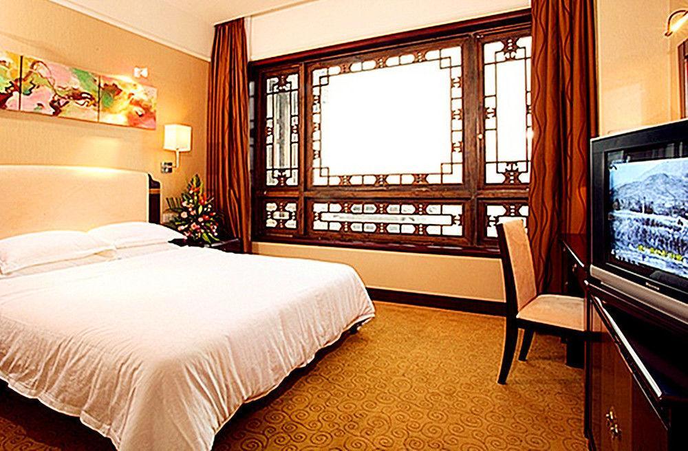 Hongyadong Hotel Чунцин Экстерьер фото