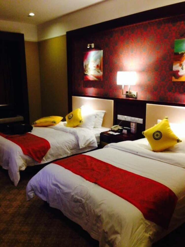 Hongyadong Hotel Чунцин Экстерьер фото
